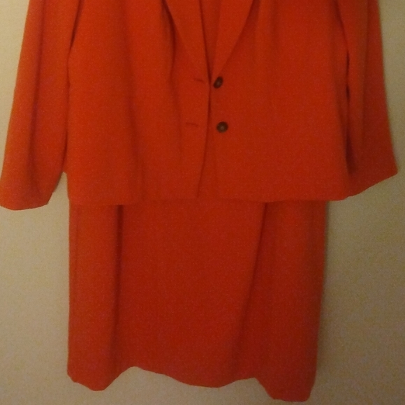 Burnt orange Dress and Matching blazer - Picture 7 of 12